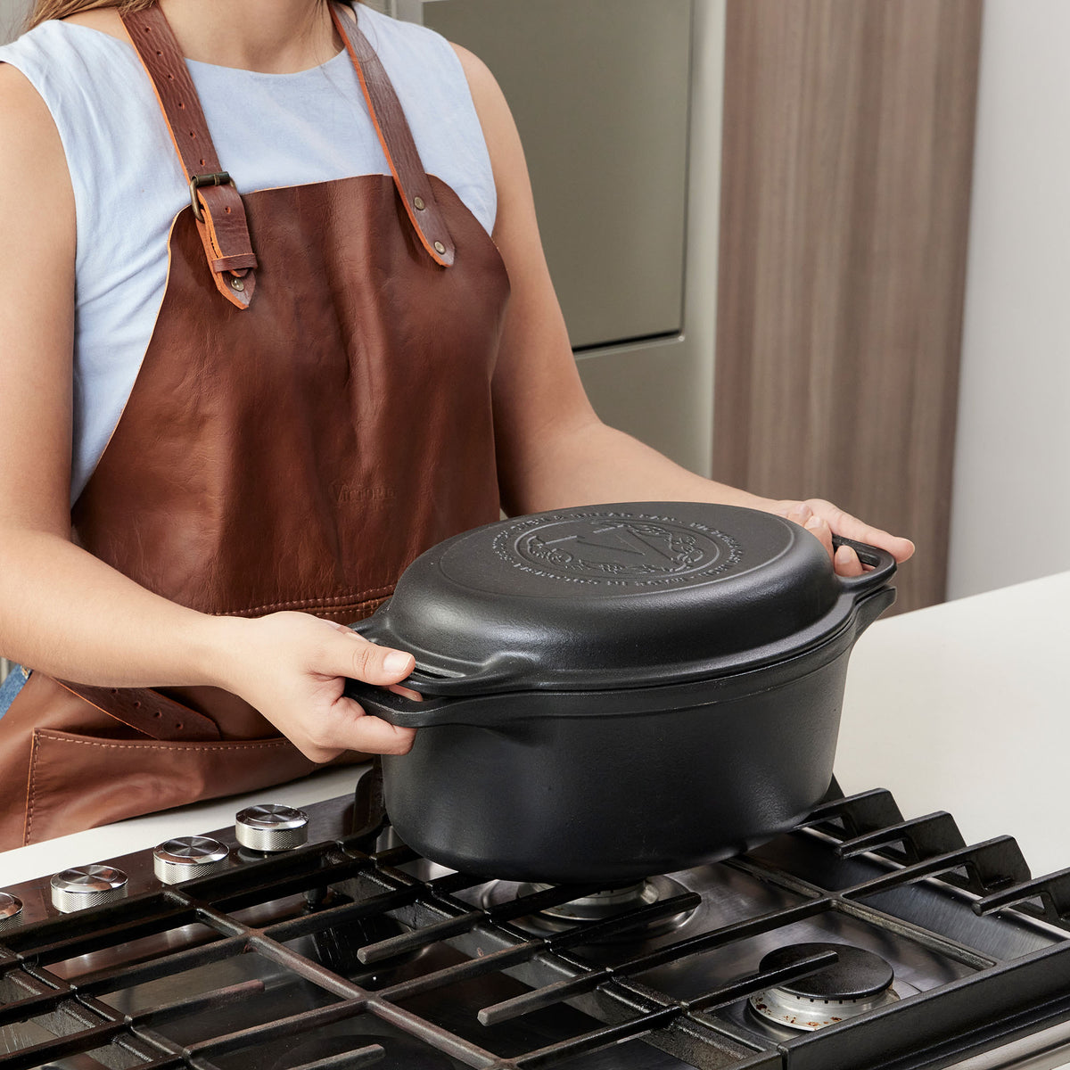 6-Quart Cast Iron Oval Dutch Oven Combo – Bread Baker & Skillet Set