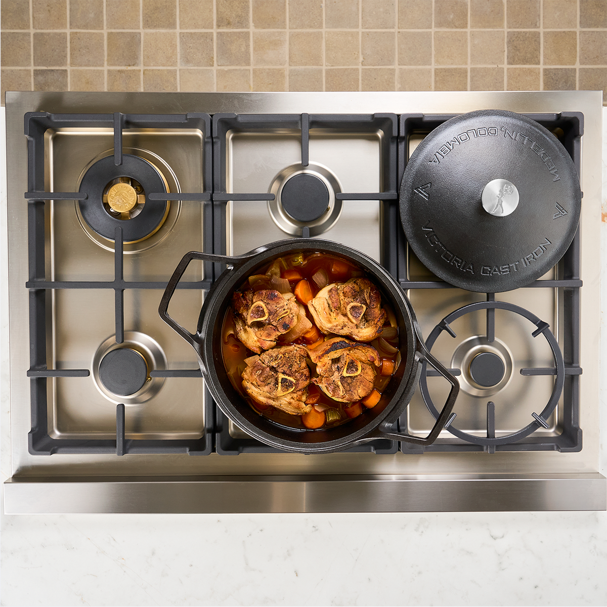 6-Quart Dutch Oven with Lid-Classic Collection