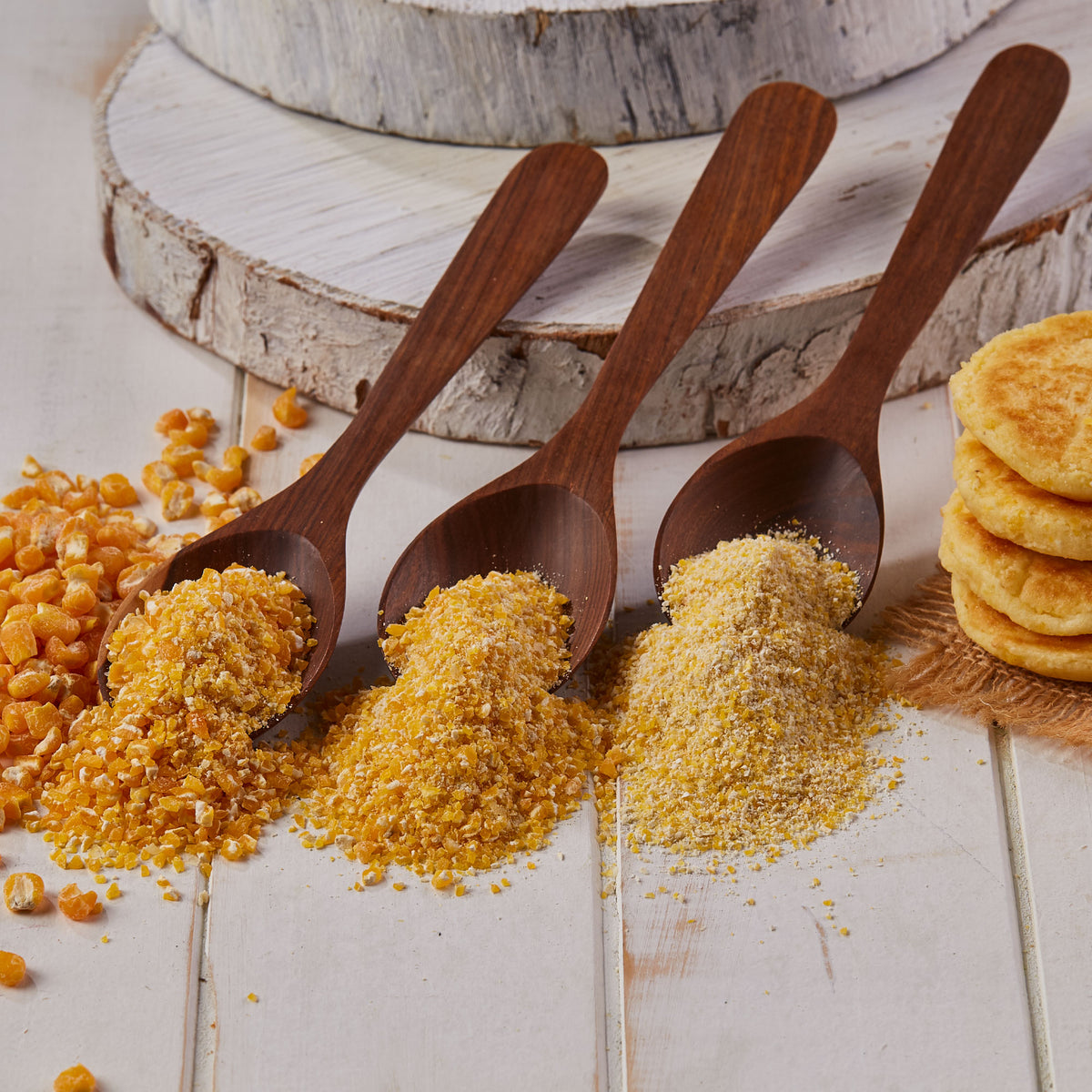 Cast Iron Tinned Grain Grinder/Corn Mill with High Hopper