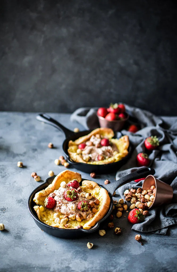 Dutch Baby Pancakes with Chocolate Hazelnut Cream by @bumblebria