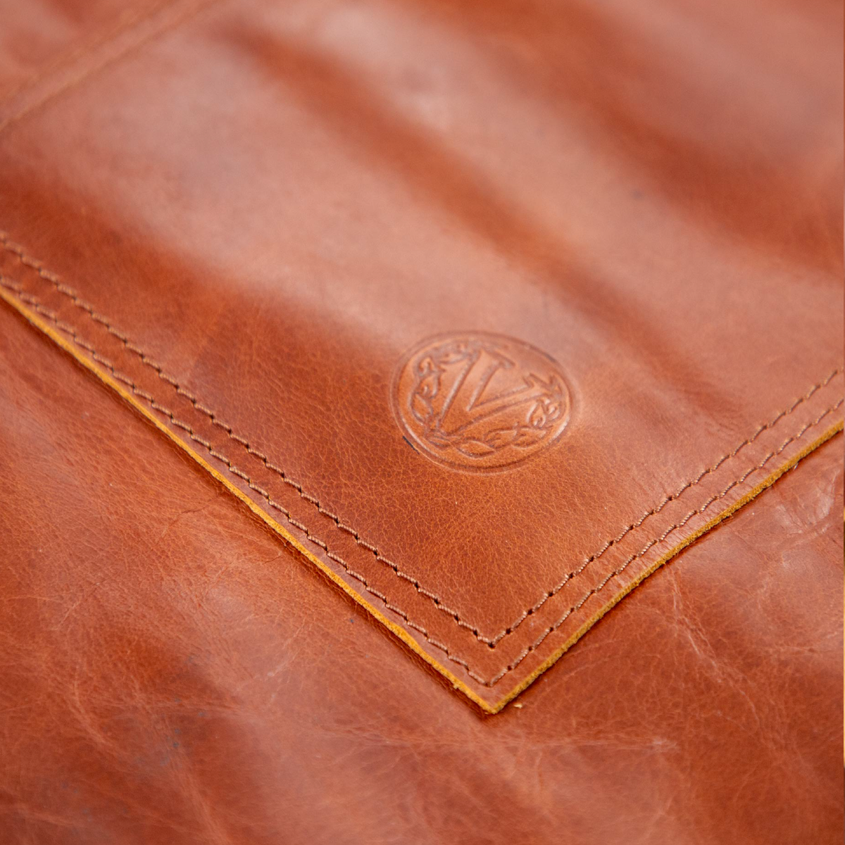 Leather Apron Victoria