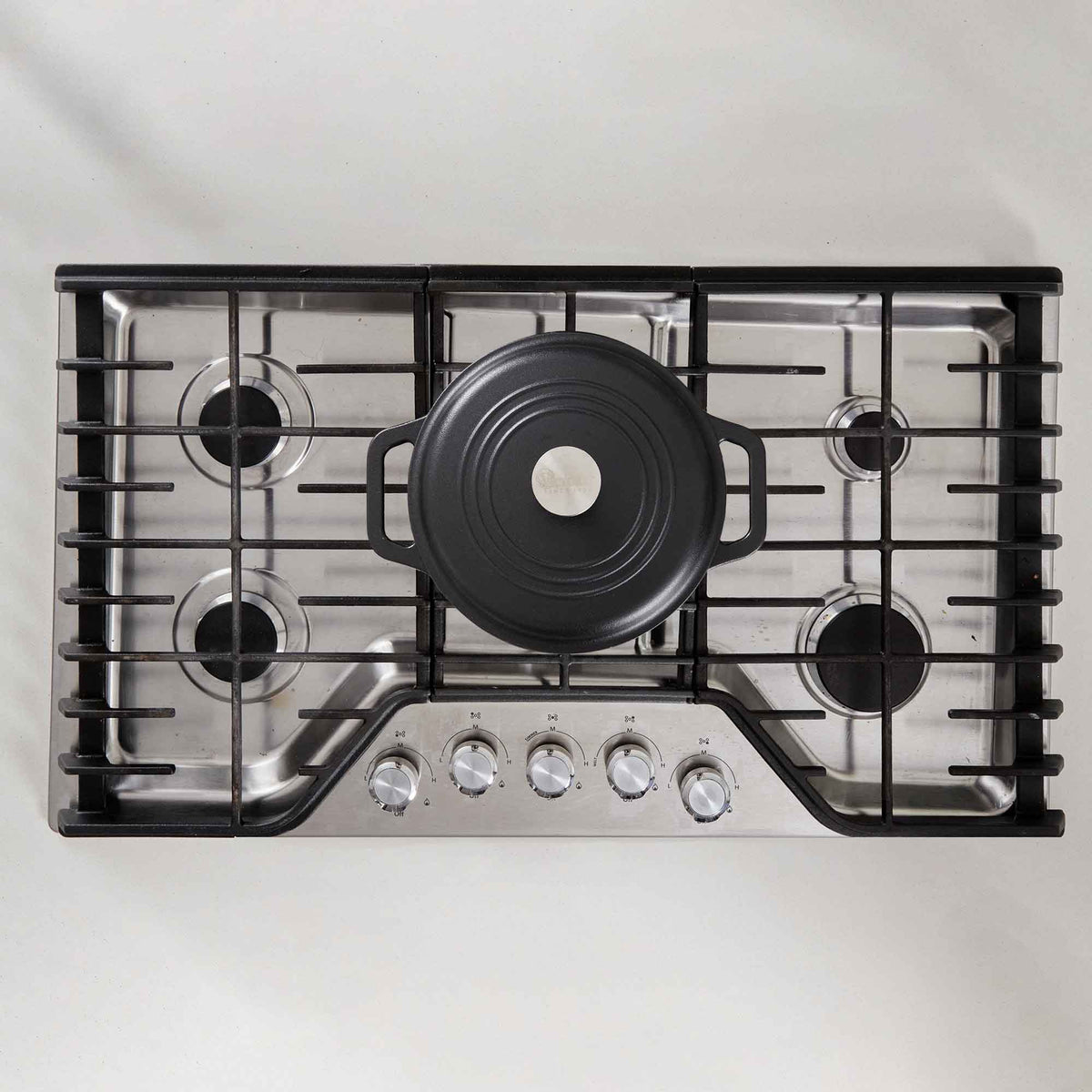 4 QT Cast Iron Dutch Oven with Lid