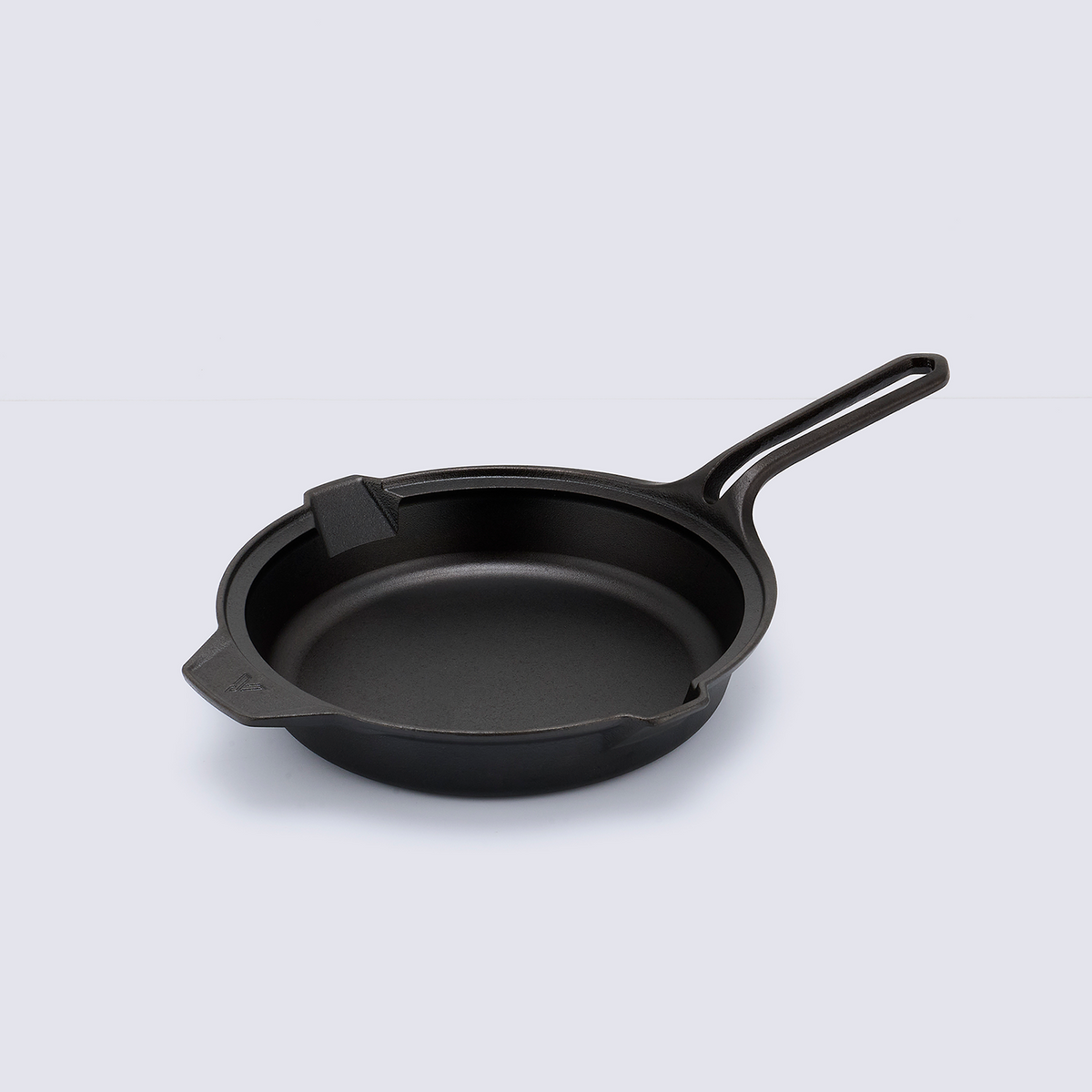 10-Inch Skillet Classic Collection + Leather Handle