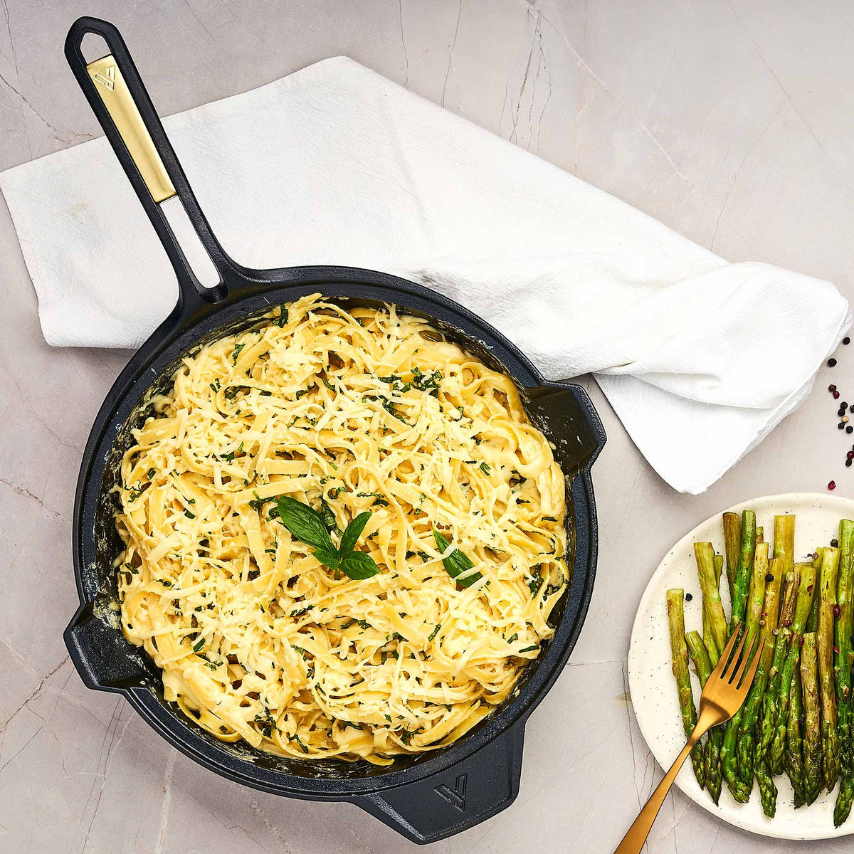 12-Inch Skillet, SIGNATURE Gold