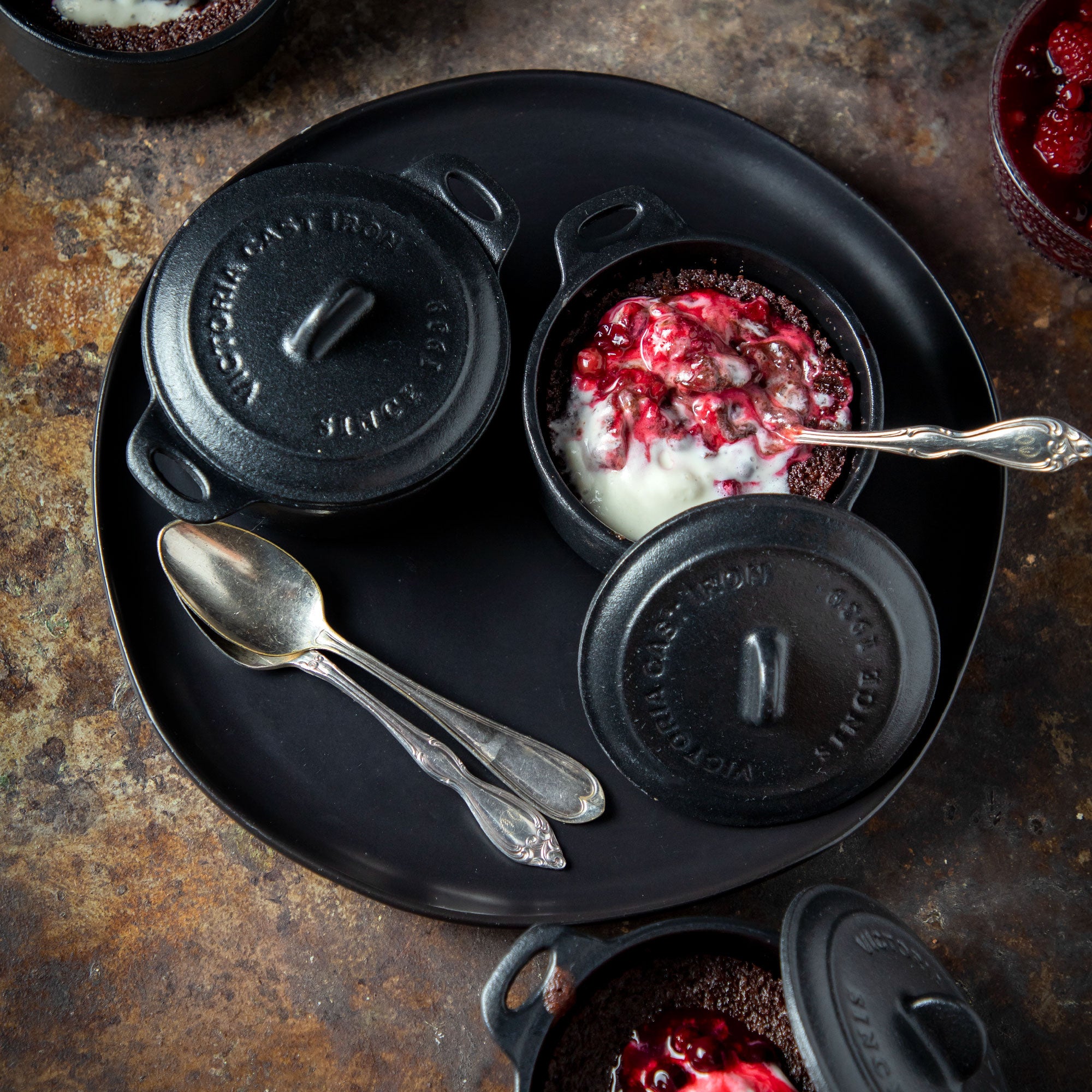 Mini cocotte Cast Iron– Victoria Cookware