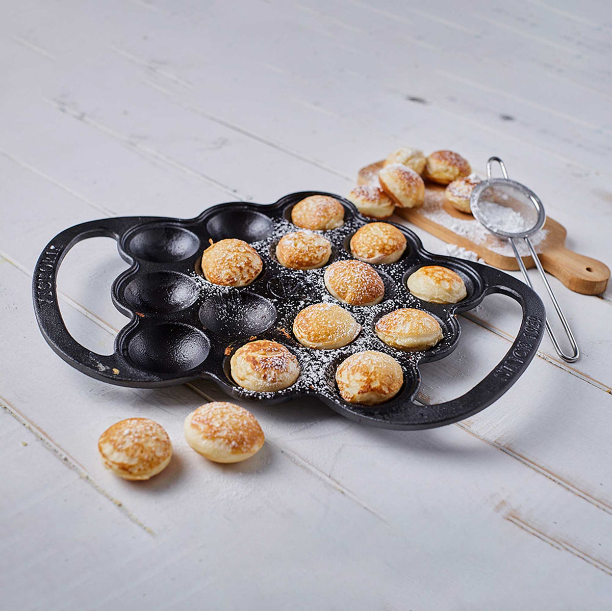 Cast Iron Poffertjes Pancake Pan
